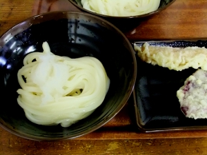 あやうた製麺ぶっかけと天ぷら